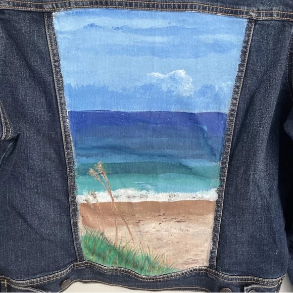 New Hand Painted Denim Blue Jean Jacket Beach Scene Size Large Petite - Picture 2 of 8